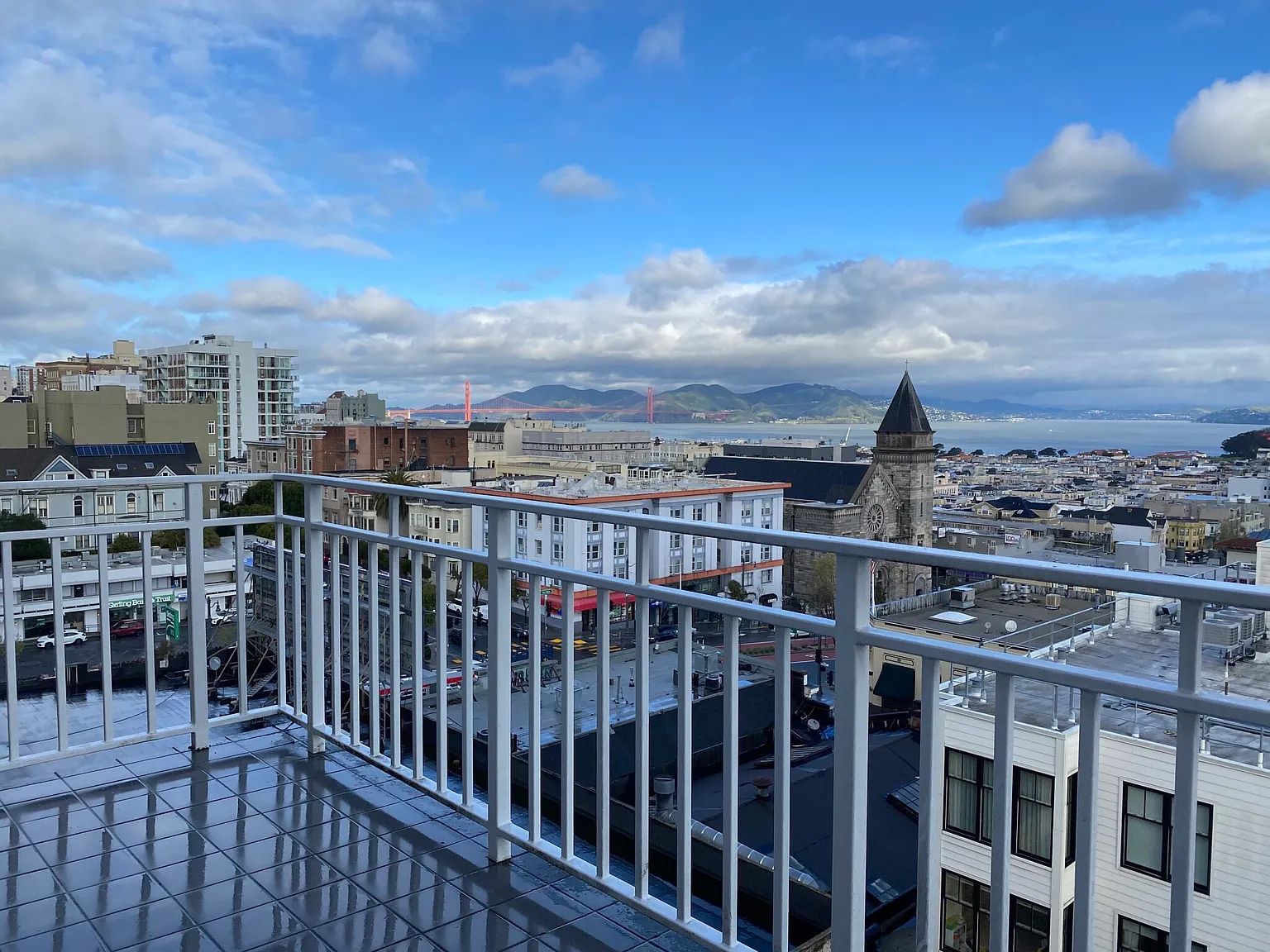 1 bed, 1.0 bath, 900 sqft, $4,795 — Photo 4