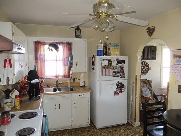 3rd image of 507 N East St