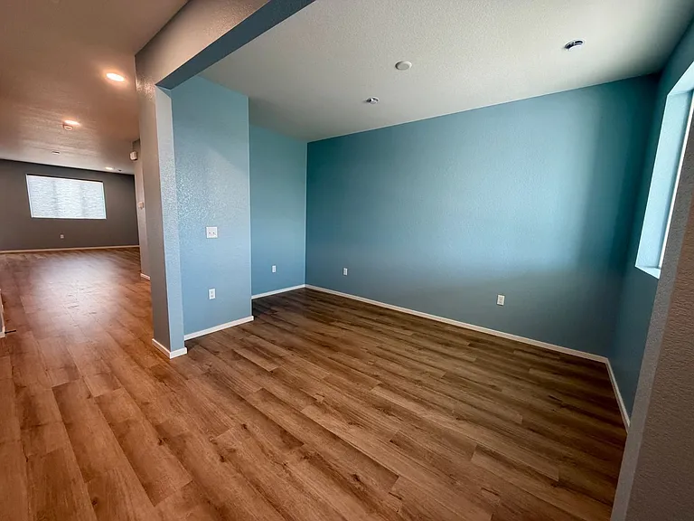 716 Galloway Dr — Photo 5