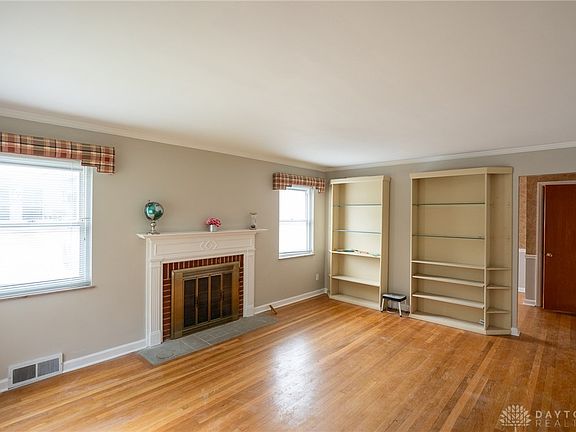 3rd image of 525 Shroyer Rd