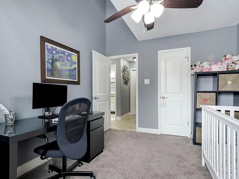 2235 Round Lake Dr — Photo 27