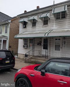118 Pitt St, Tamaqua, PA, 18252