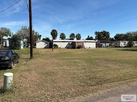 3rd image of 27327 Iowa Cir #12