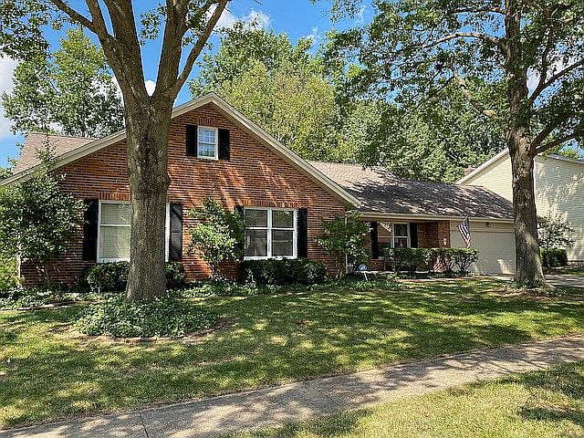 1st image of 16017 Meadow Oak Dr