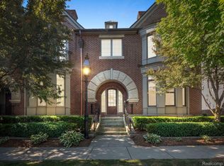 459 W Brown St, Birmingham, MI 48009