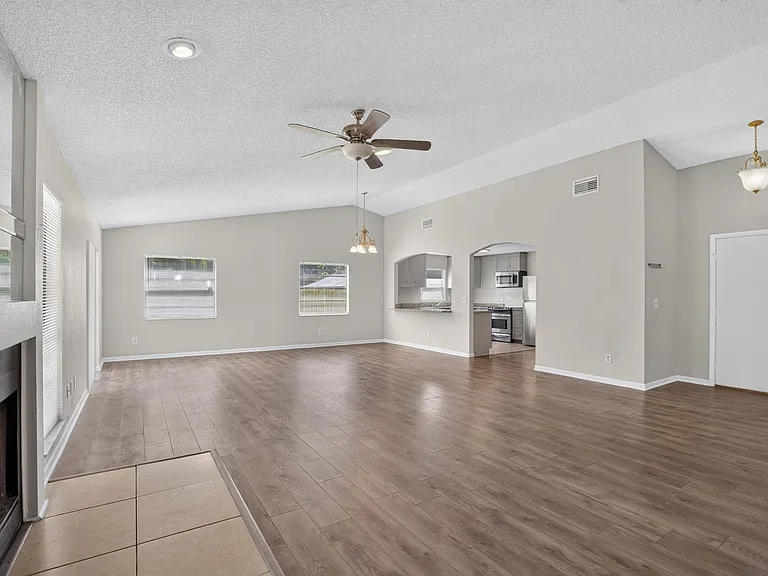 1206 Sail Way — Photo 9