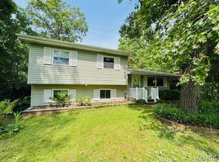 5365 Katrina Dr, House Springs, MO 63051
