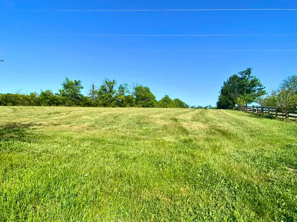 2 Plum Run Rd, Bardstown, KY 40004