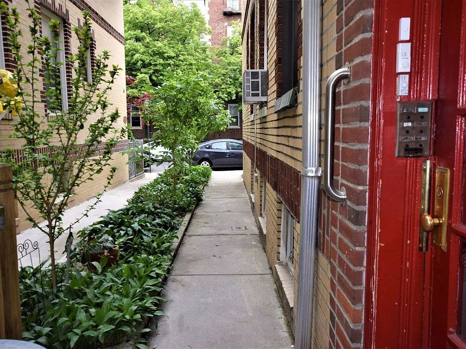 1st image of 4340 42nd St APT 2R