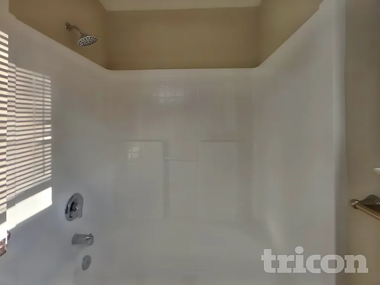 557 Cembra Dr — Photo 9