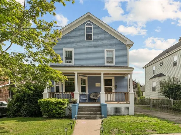 18 Bedlow Ave, Newport, RI 02840