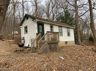 336 Stirling Rd, Watchung, NJ 07069