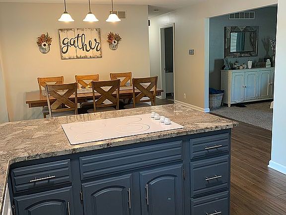 5th image of 407 Northern Heights Dr