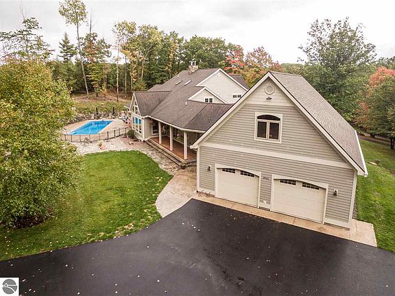 4th image of 8931 Wheeler Pines Dr