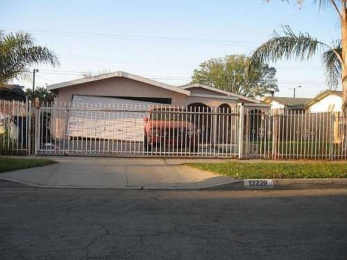 1st image of 12229 Beaty Ave