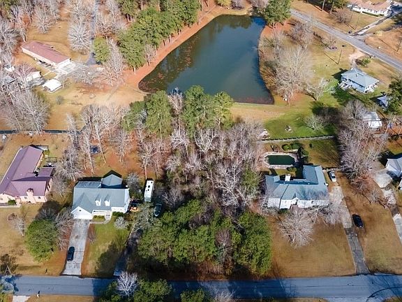 3rd image of 6575 Dana Dr