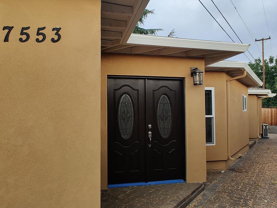 1st image of 7553 Squirewood Way