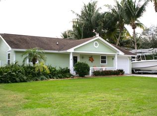 7930 SE Crossrip St, Hobe Sound, FL 33455