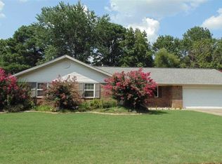 110 Cherokee Dr, Searcy, AR 72143