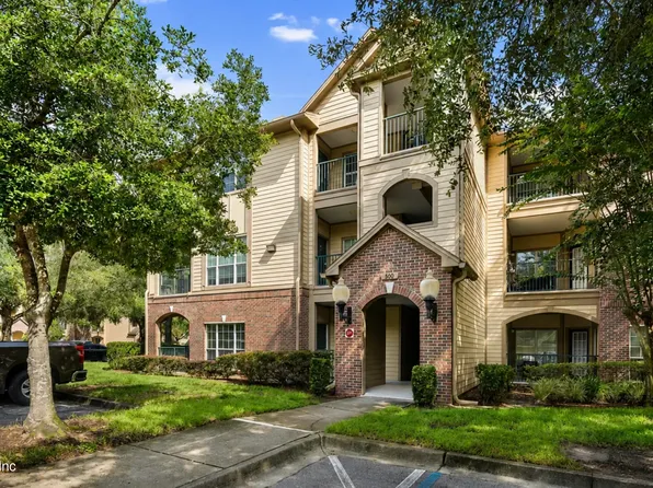 7800 POINT MEADOWS Drive #134, Jacksonville, FL 32256