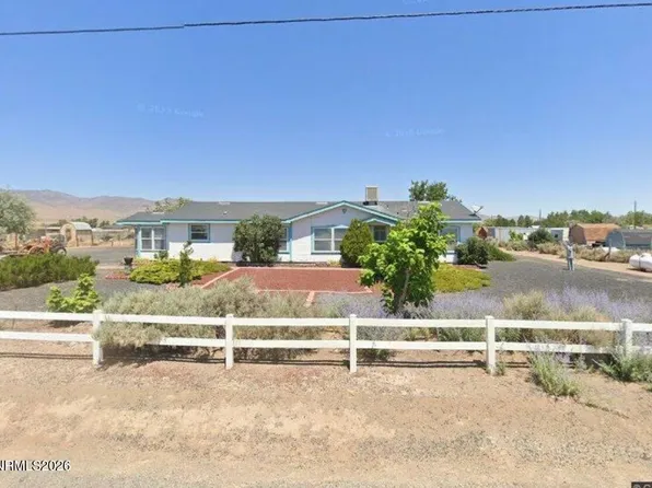 312 Phyllis Way, Silver Springs, NV 89429