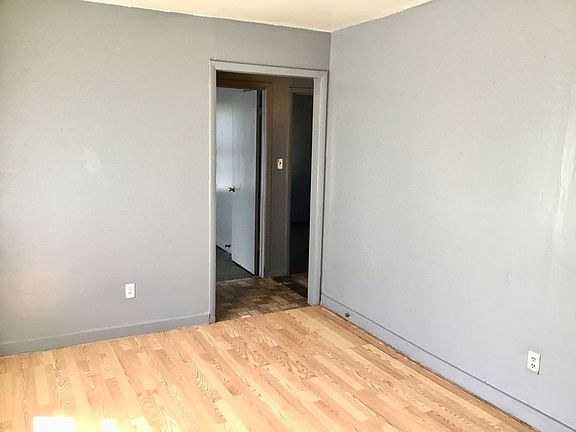 3rd image of 1817 Peachtree Ave