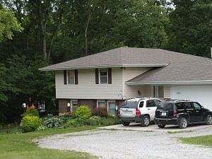 4th image of 5011 N Douglas Dr