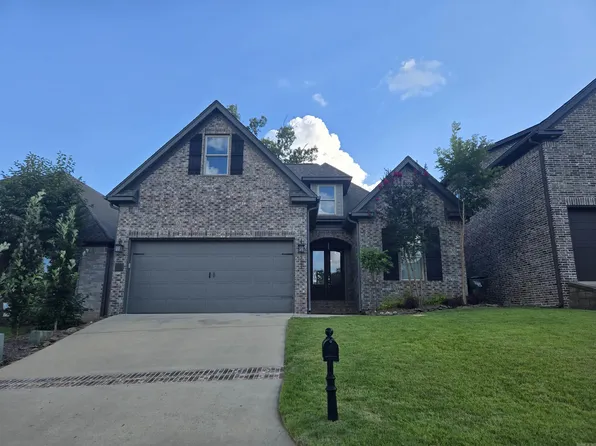 121 Bella Rosa Pl, Little Rock, AR 72223