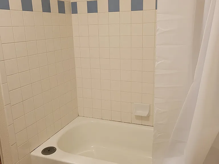 15913 S 10th Ave #2A — Photo 12