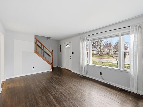 5th image of 1832 Endon Dr