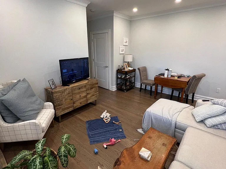 5 Center St #8 — Photo 6