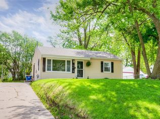 7103 SW 15th St, Des Moines, IA 50315