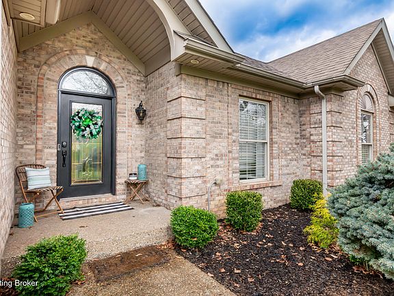 4th image of 129 Running Creek Cir