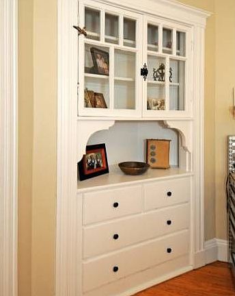 dining built-in cabinet