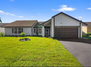 7060 NW 47th Pl, Lauderhill, FL 33319