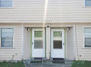 3227 SW 25th Dr, Gainesville, FL 32608