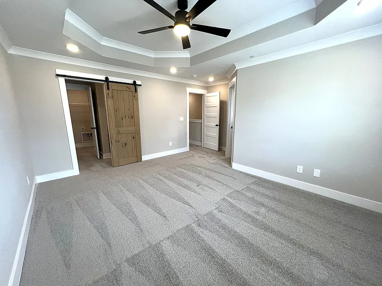 304 Lynwood Station Blvd — Photo 17