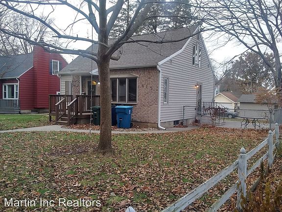 2nd image of 813 Bourland Ave