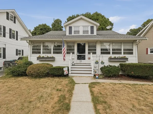 55 Lakewood Rd, Weymouth, MA 02190