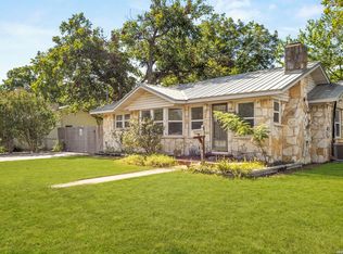 401 E WEINERT ST, Seguin, TX 78155