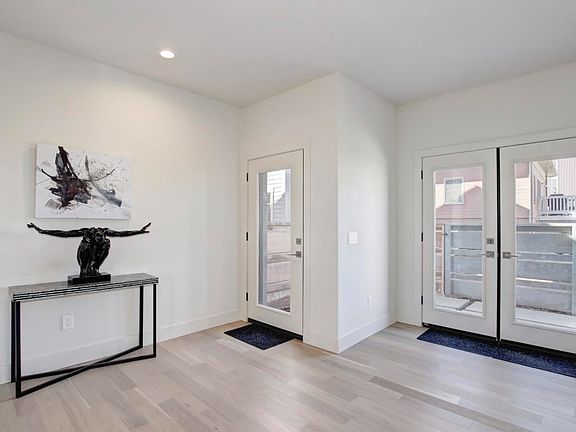 3rd image of 3535 3rd Ave