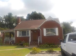 402 N Water St, Masontown, PA 15461