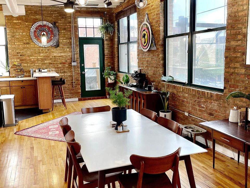 1st image of 1546 W Cortez St APT 3
