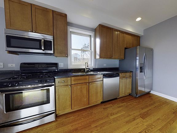 4th image of 416 N Ada St #C