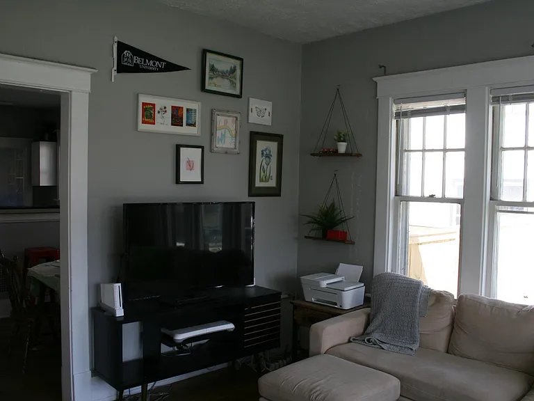 1605 Villa Pl — Photo 15