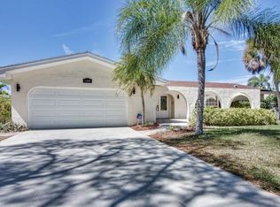 1396 Harbor Lake Dr, Largo, FL 33770