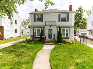 3640 Bendemeer Rd, Cleveland Heights, OH 44118