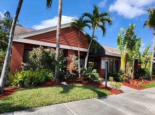 2845 Winkler Ave APT 317, Fort Myers, FL 33916