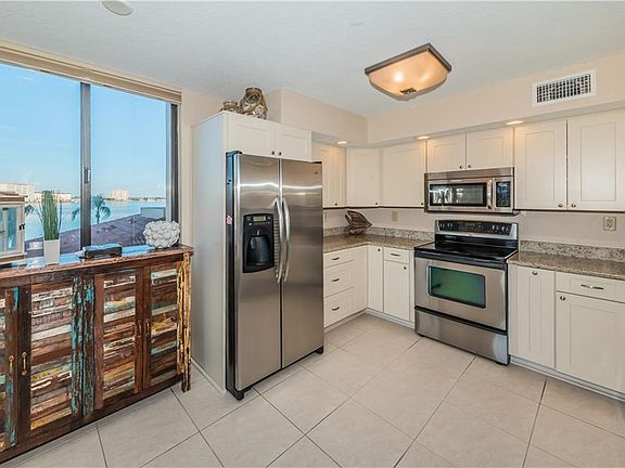 2nd image of 6322 Palma Del Mar Blvd S APT 406