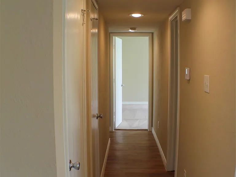 12711 Rampart St — Photo 10